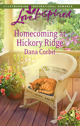 Cover image for Homecoming at Hickory Ridge